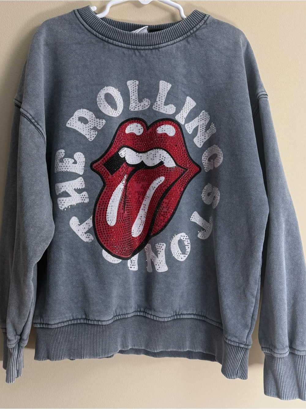 Zara Distressed Grey Rhinestone Rolling StonesSweatshirt